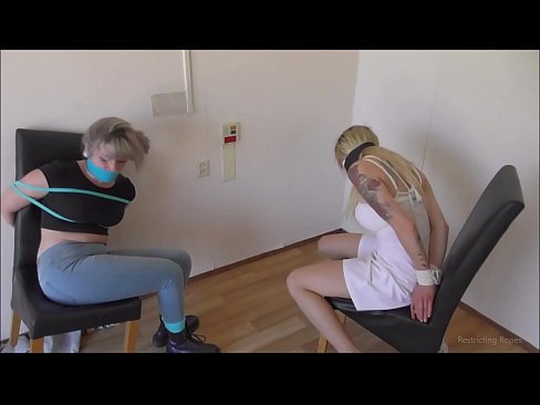 ❤️ Tràilleach / ceangailte agus gagged / nighean ann an àmhghar ️❌  Sluts aig porn gd.sexindrag.ru ❌️❤